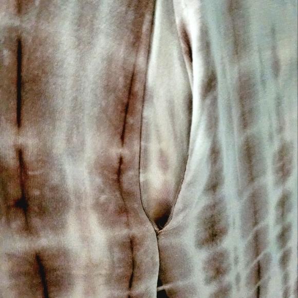 ** 2/$20 ** Tie-Dye Maxi dress with POCKETS! - Picture 12 of 14